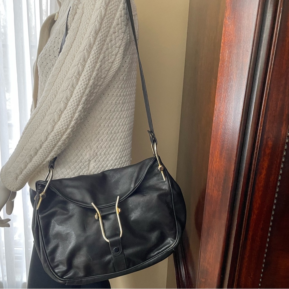 Vintage Black Leather Shoulder Bag with Gold Hardware & leather lining - LMar29